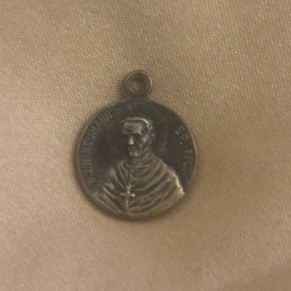 Silver Religious Pendant - Picture 1 of 2